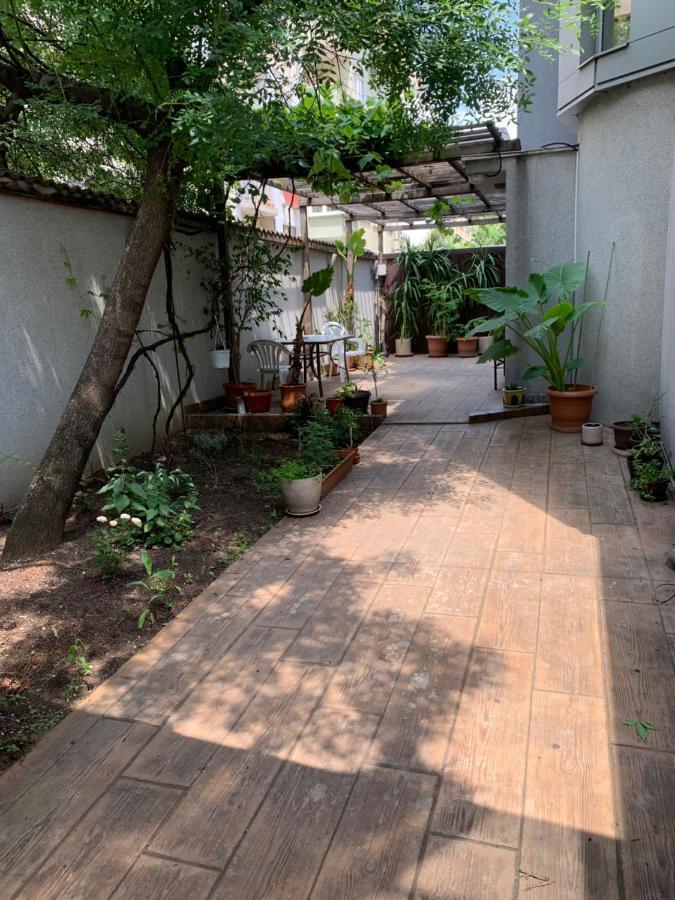 Lilia 3 Self-Check In Apartment With Hot Water Despite Prevention In The Neighborhood, Food And Drink Shop Open Until 10 Pm And Free Parking Area Next Ot 24 Hours Food And Drink Shop And Free Parking Area Sofia Extérieur photo